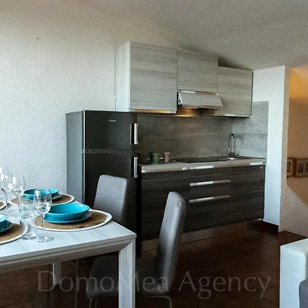 Soleluna Apartment *