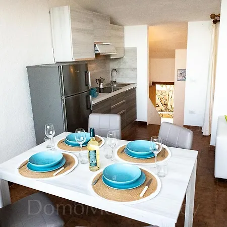 Soleluna Apartment *